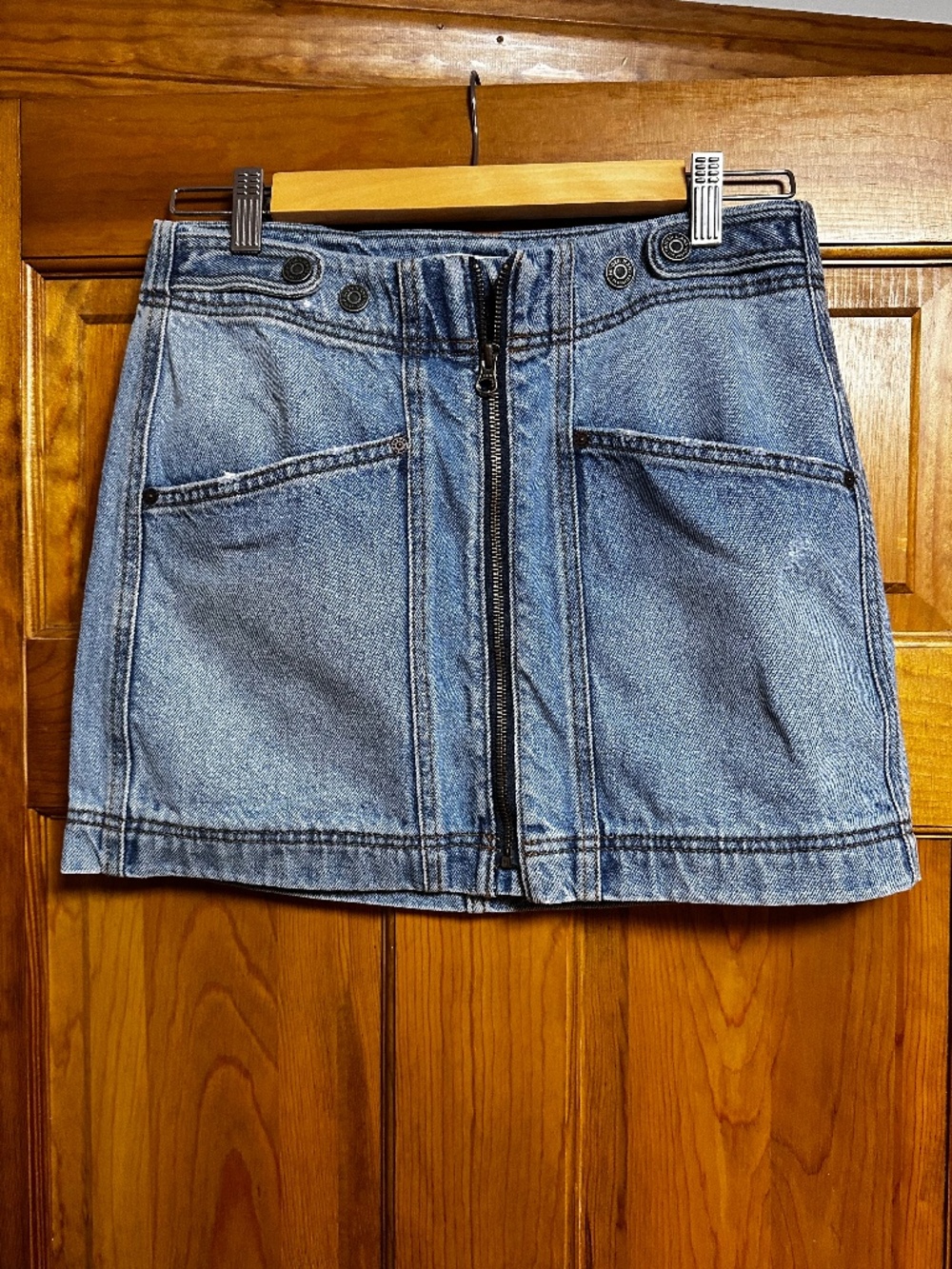 Hidden denim skirt